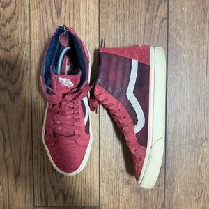 [Used] Vans Sk8-Hi // Men Size 8.5 - Women 10